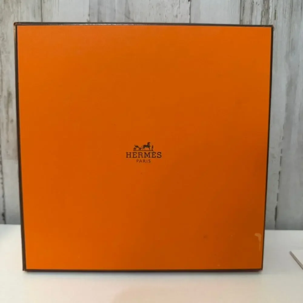 Hermès Gift Box Orange Empty Storage Display Box w/ Lid 8x8x2 in